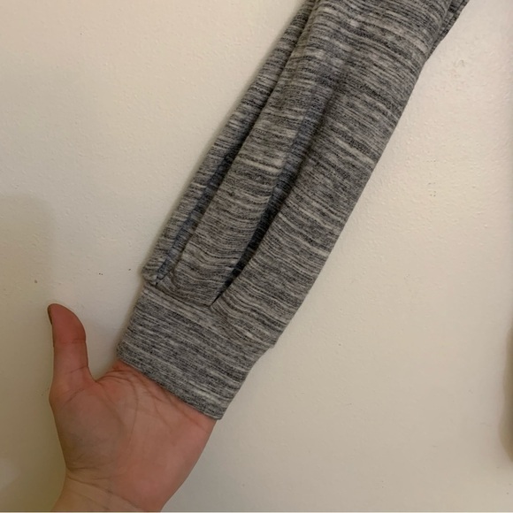 Athleta Bandha Crewneck Balloon Sleeve Sweatshirt - Picture 3 of 7